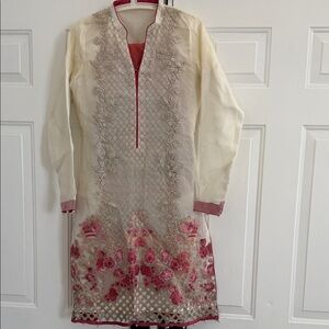 Elegant Cream and Pink Embroidered Kurta